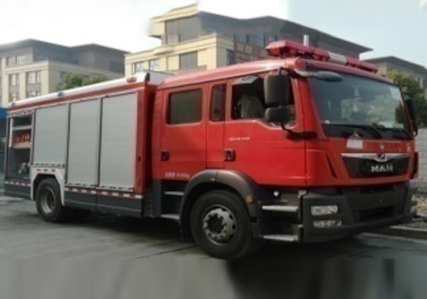泡沫消防車